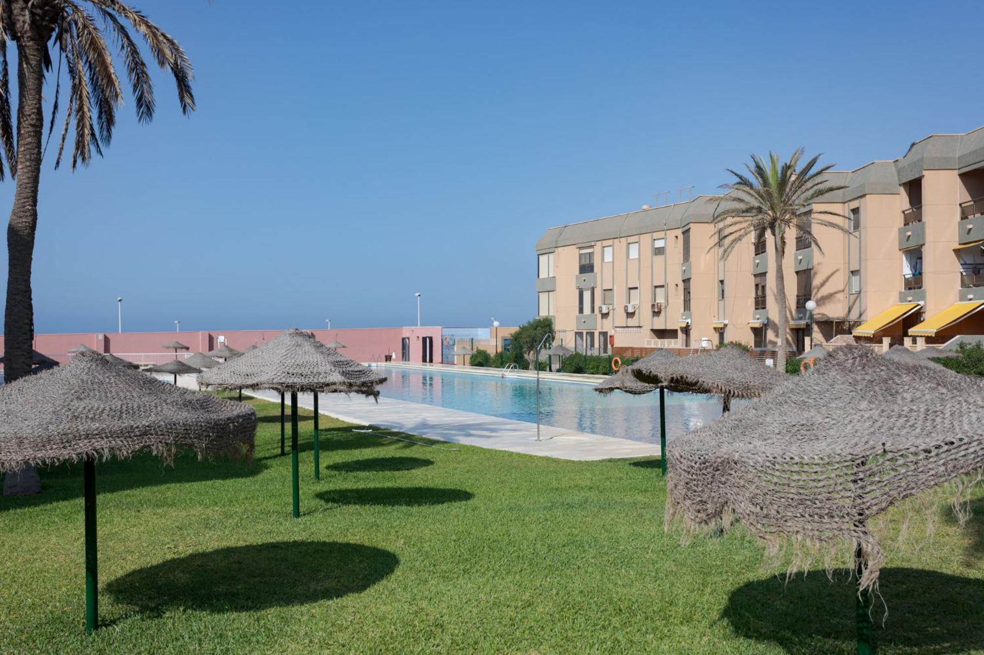Bajo Primera Linea Playa, Retamar, Cabo De Gata, Wifi Ретамар Екстериор снимка