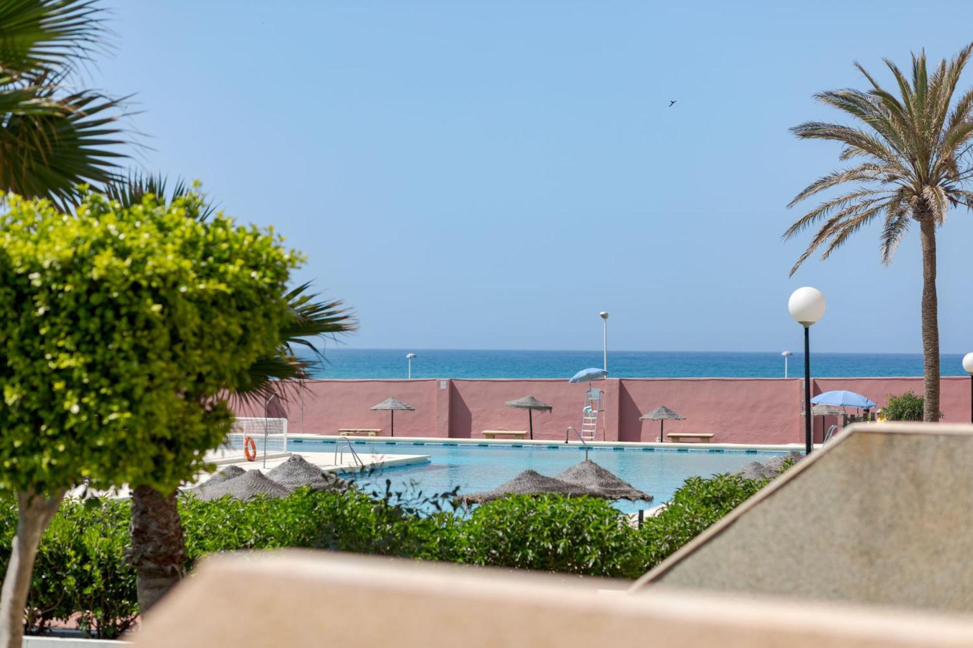 Bajo Primera Linea Playa, Retamar, Cabo De Gata, Wifi Ретамар Екстериор снимка